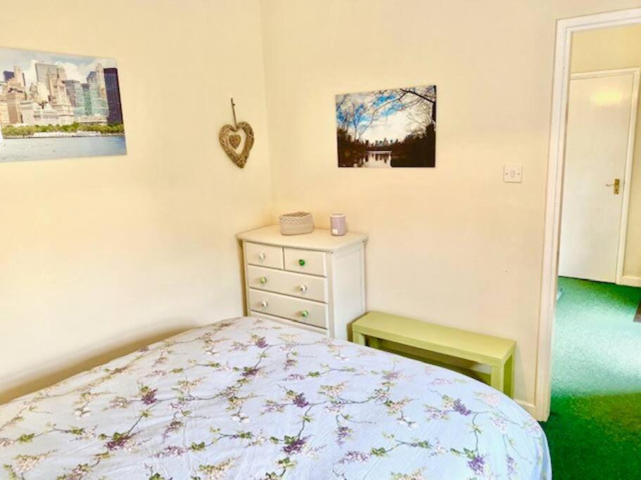 Cosy 2 Bed Cottage Next To Fota Wildlife Park Корк Екстер'єр фото